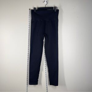 ALL IN MOTION Women Size Large Black Leggings